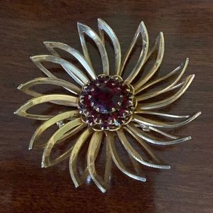 Sarah Coventry Red Rhinestone Flower Brooch
